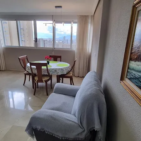 Elena77 Apartament *